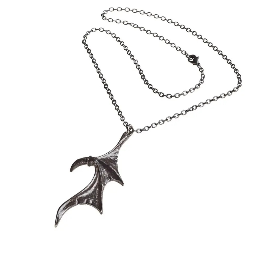 Darkling Heart Friendship Necklaces