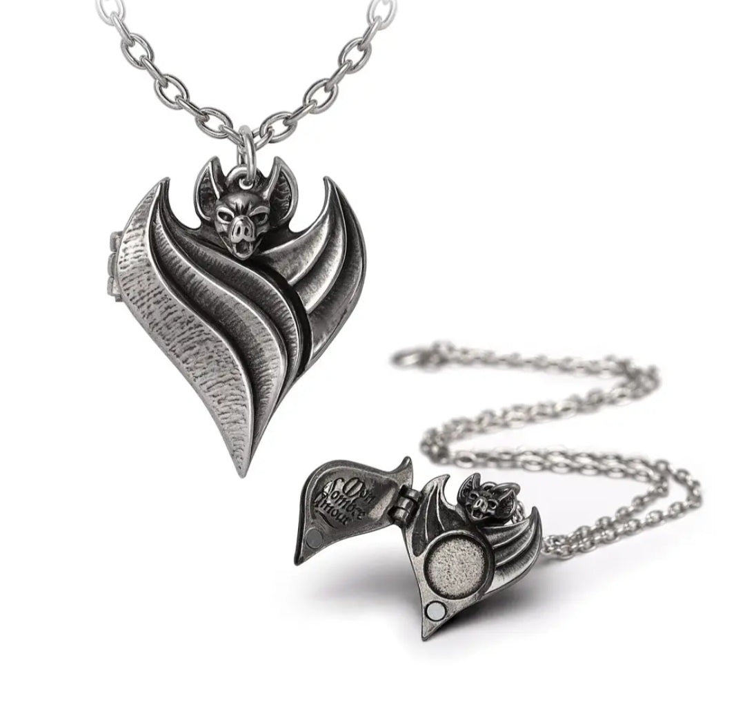 Darken Heart Locket